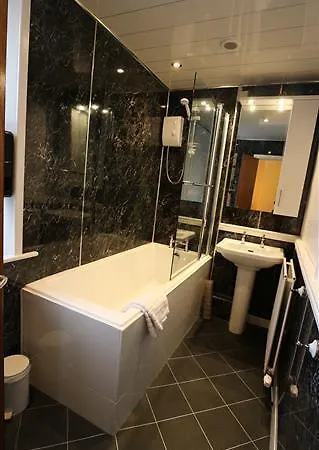 Strands Hotel/screes Innµ Brewery 3*