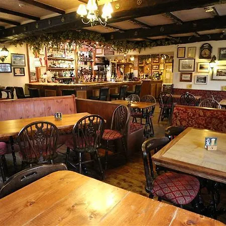 Strands Hotel/screes Innµ Brewery Hotel 3*