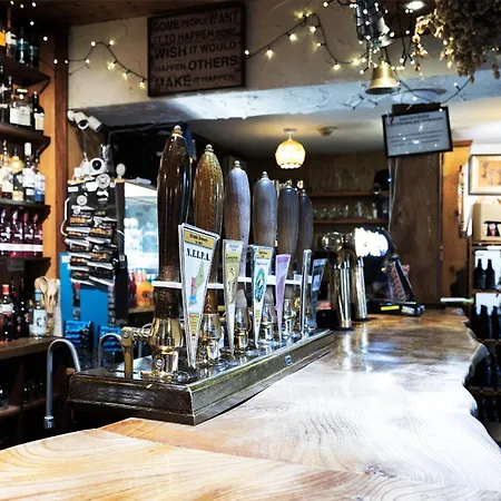 Strands Hotel/screes & Micro Brewery 3*