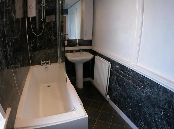 Strands Hotel/screes & Micro Brewery 3*