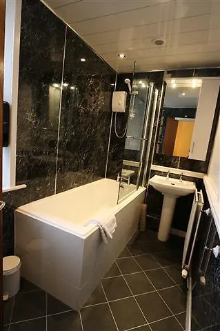 Strands Hotel/screes & Micro Brewery 3*