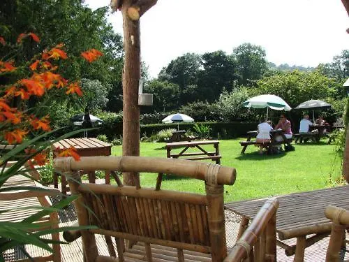 Strands Hotel/screes & Micro Brewery